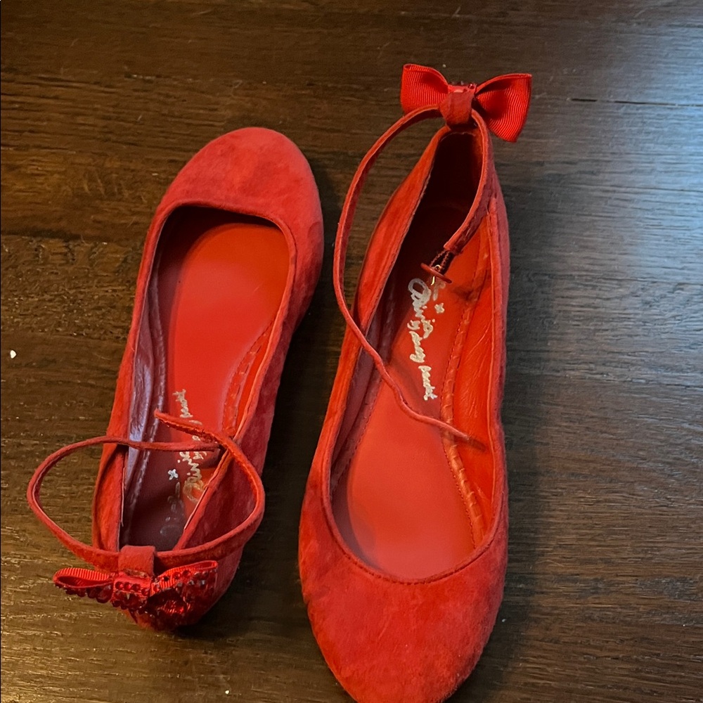 Alice + Olivia Red Flats with Bow Accent